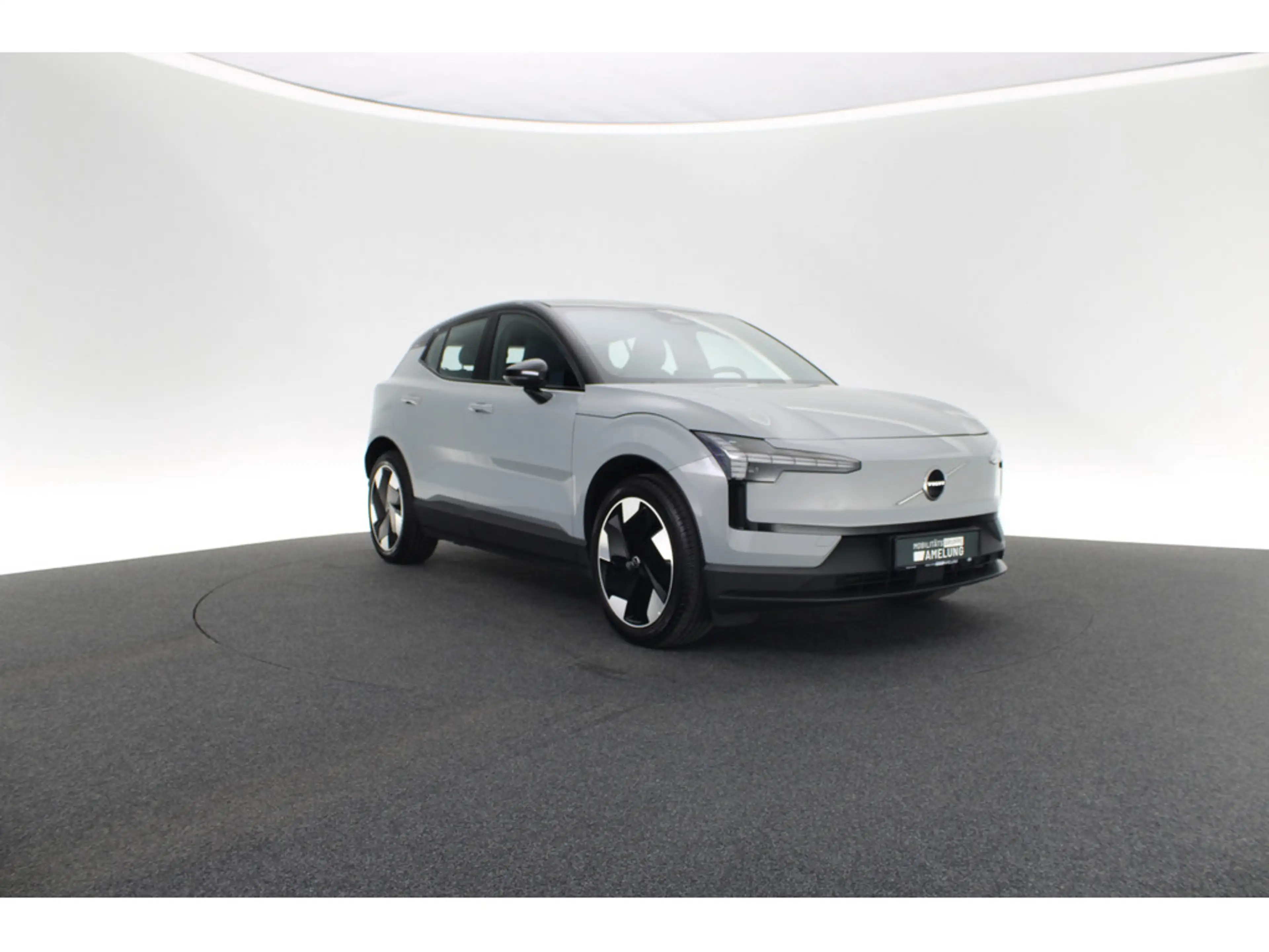 Volvo EX30 Plus 2WD Pure Electric aus 1.Hand ACC — photo 10