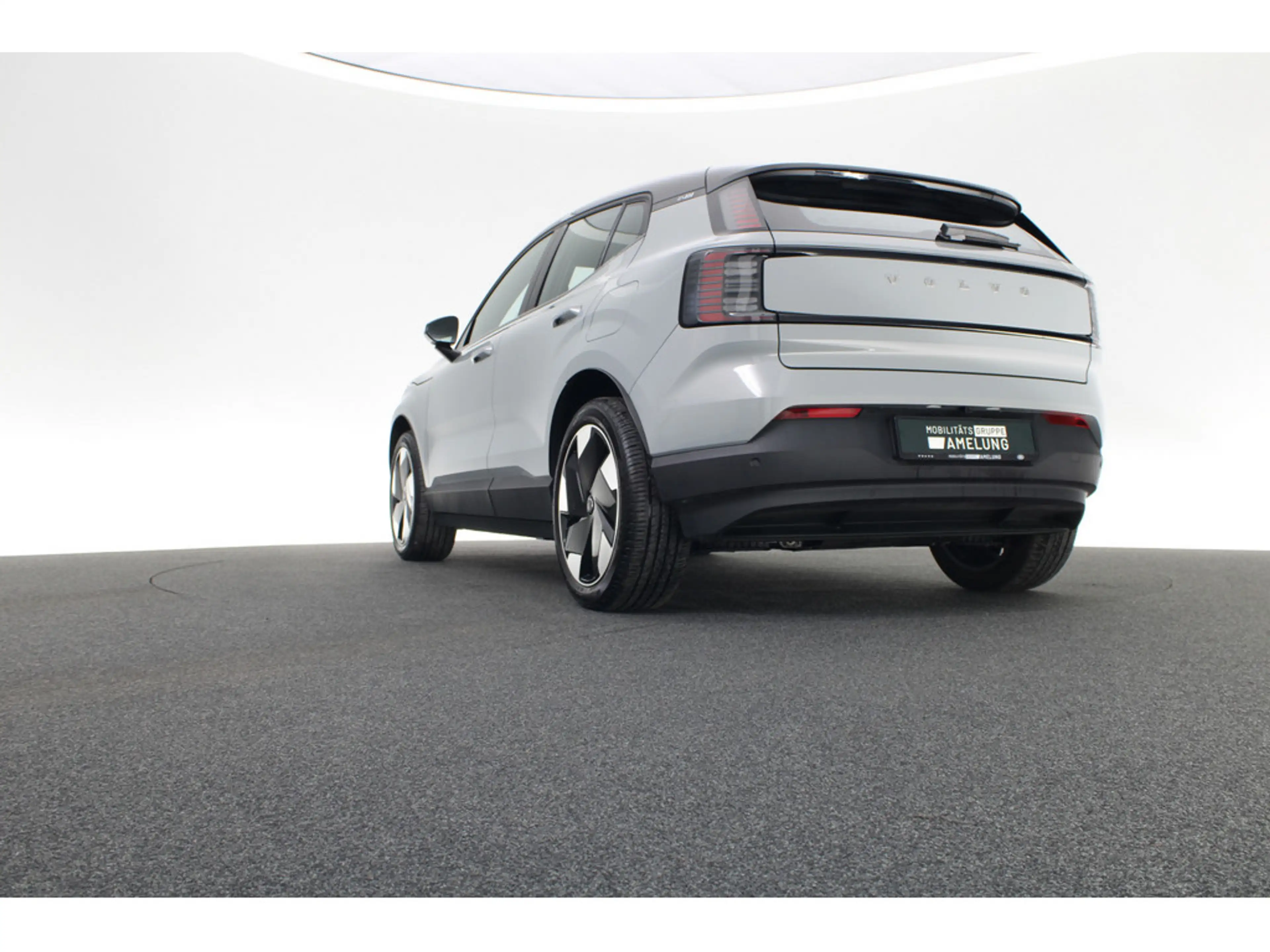 Volvo EX30 Plus 2WD Pure Electric aus 1.Hand ACC — photo 14