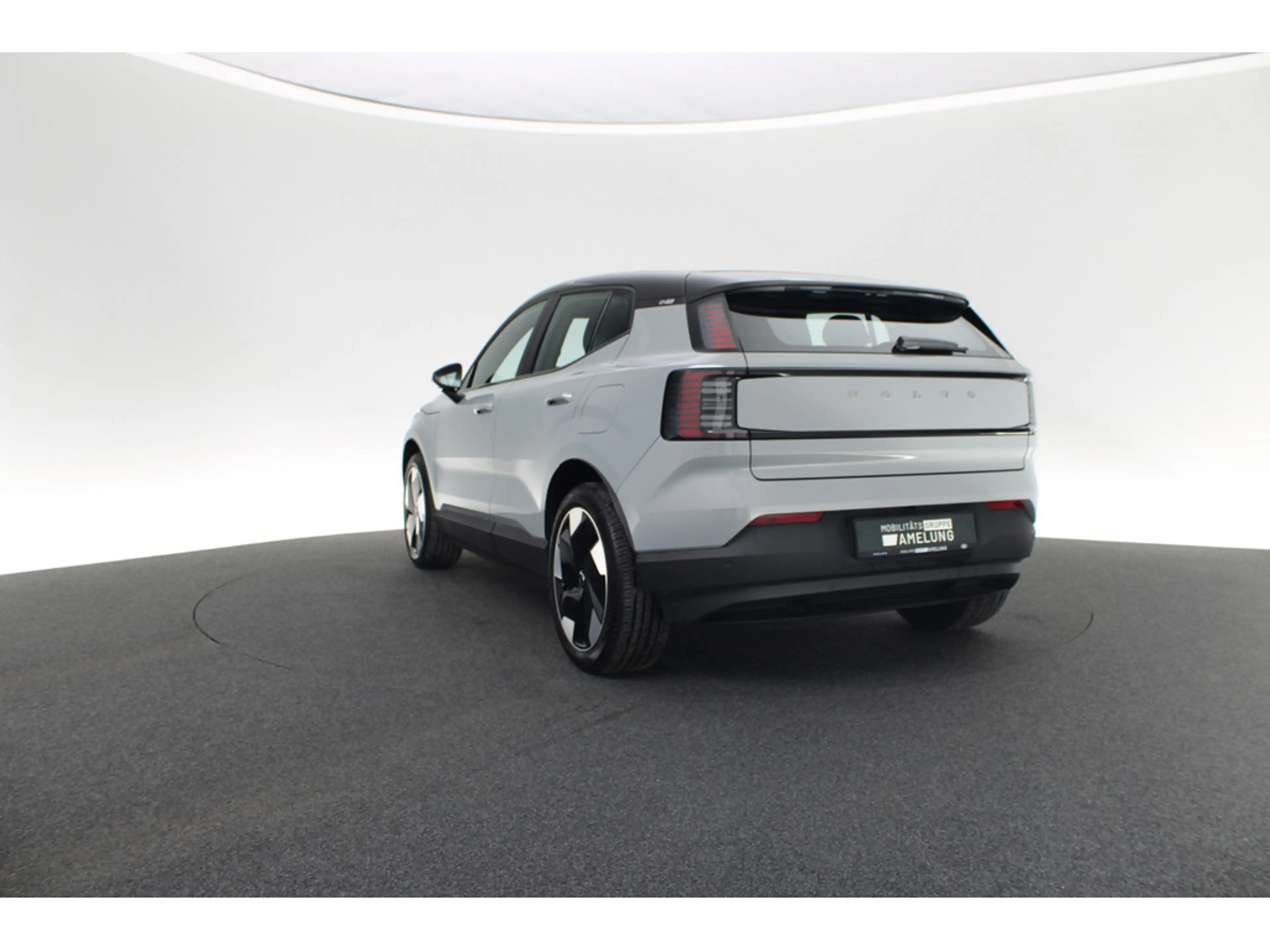 Volvo EX30 Plus 2WD Pure Electric aus 1.Hand ACC — photo 6