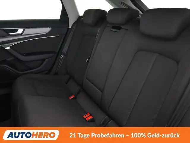 Audi A6 view 14