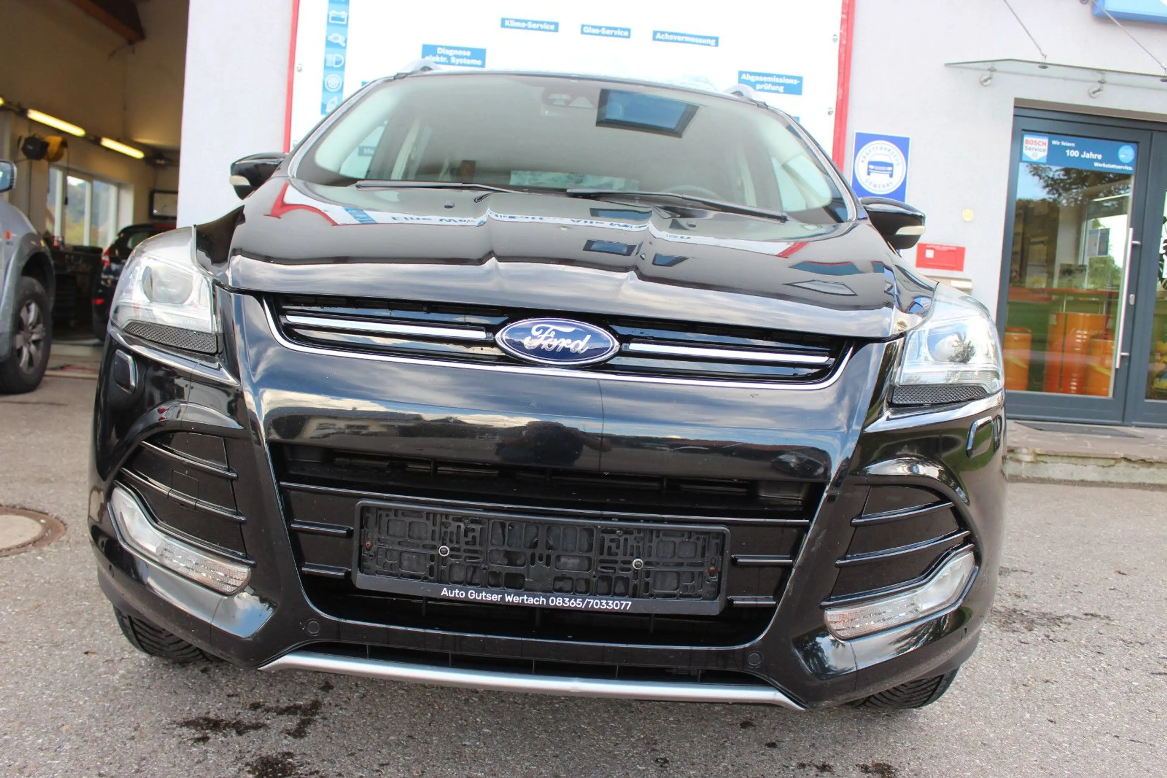 Ford Kuga Titanium — photo 3