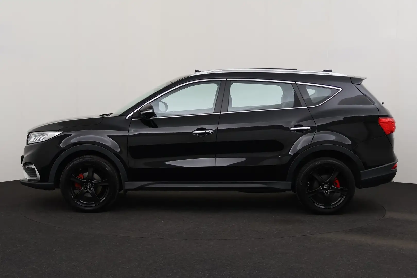 DFSK Fengon 580 1.5i + 7PL. + A/T + LEDER + CAMERA + PDC + CRUISE Noir - 2