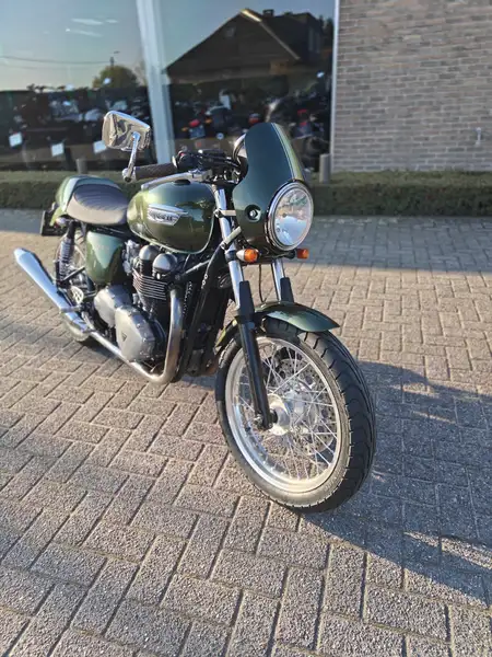 Triumph Thruxton - foto 7