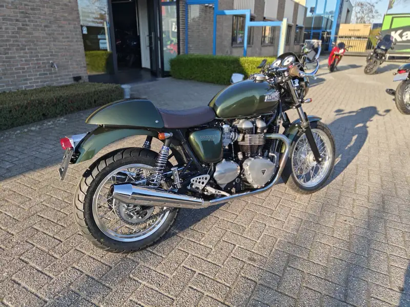 Triumph Thruxton - foto 3