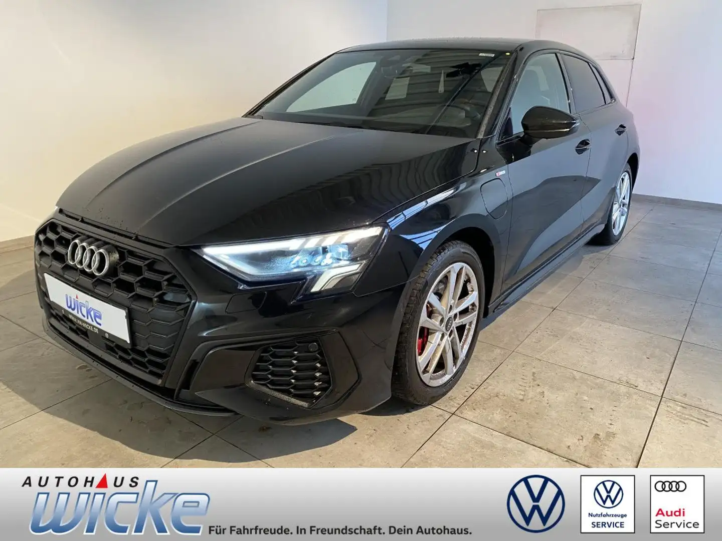 Audi A3 Sportback 45 TFSI e S tronic S Line NAVI KLIMA Schwarz - 1