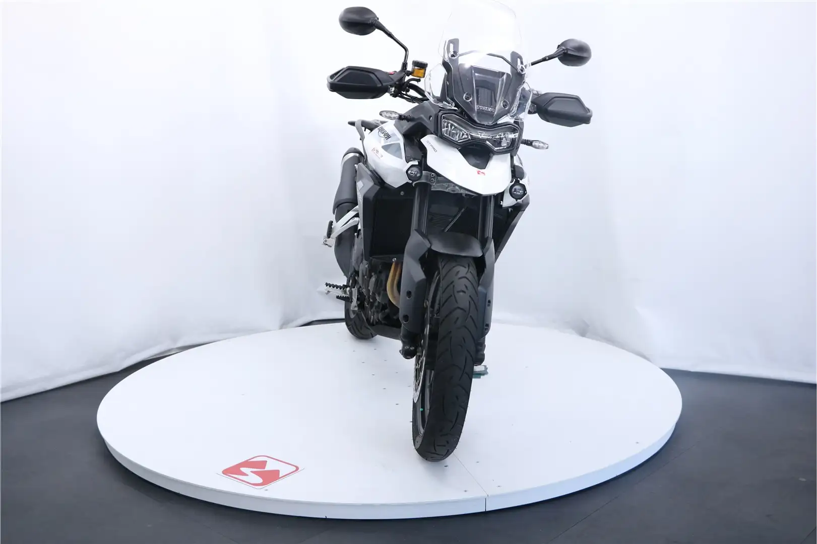 Triumph Tiger 900 - 2