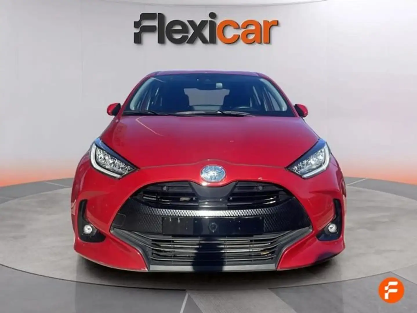 Toyota Yaris 120H 1.5 Active Plus Rot - 2