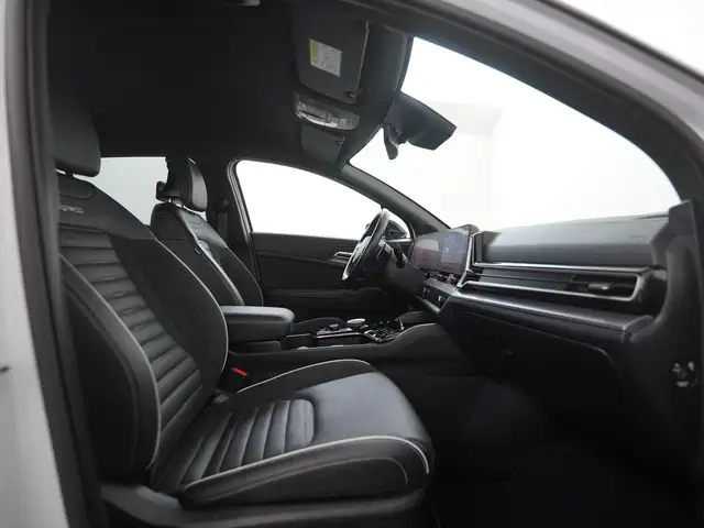 Kia Sportage view 3