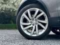 Land Rover Discovery 2.0 SD4 HSE Luxury / 7-SEATS / AWD / 1ST OWNER Grau - thumbnail 10