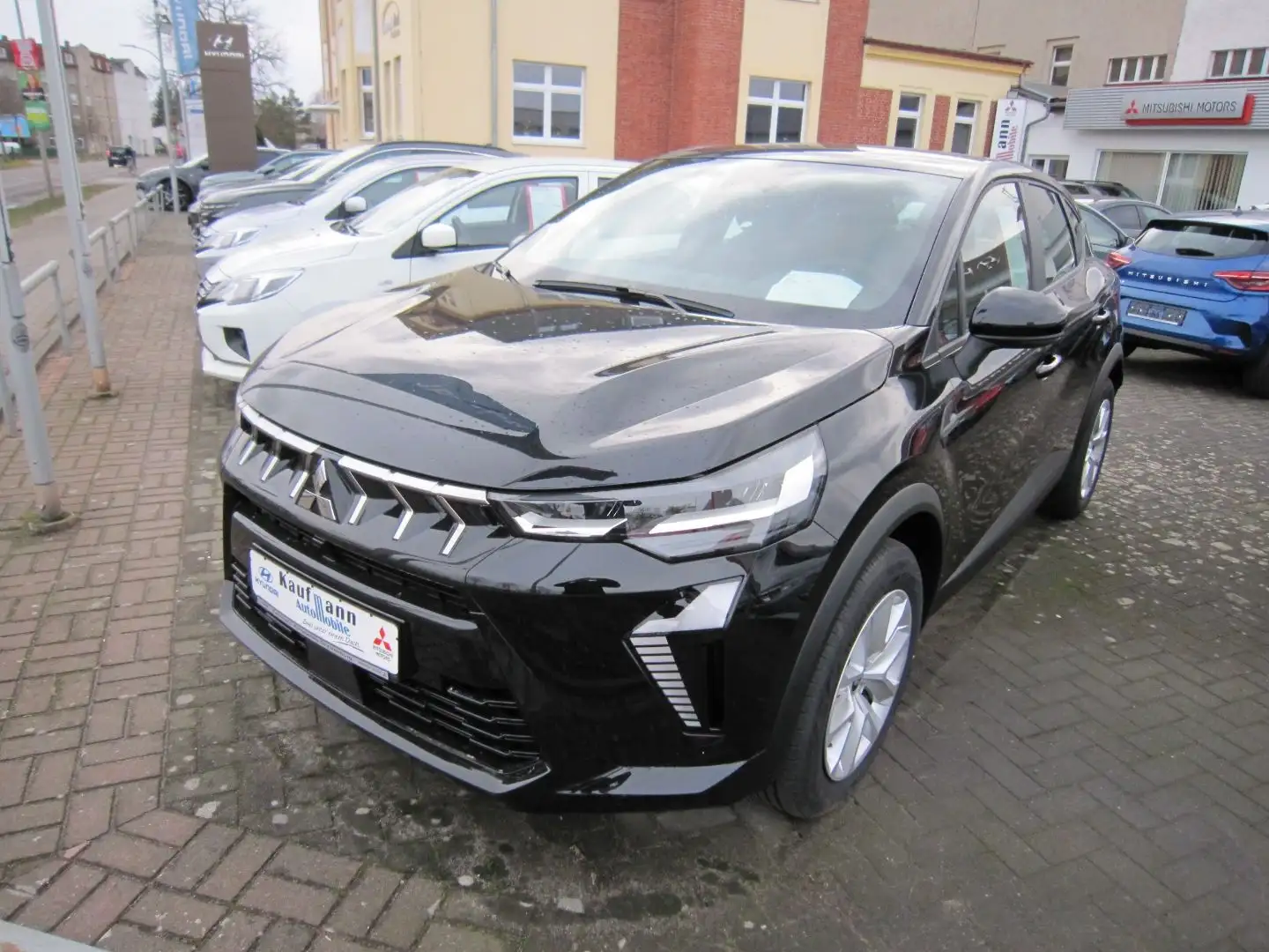 Mitsubishi ASX BASIS 1.0 T-Benziner 6-Gang Nero - 1