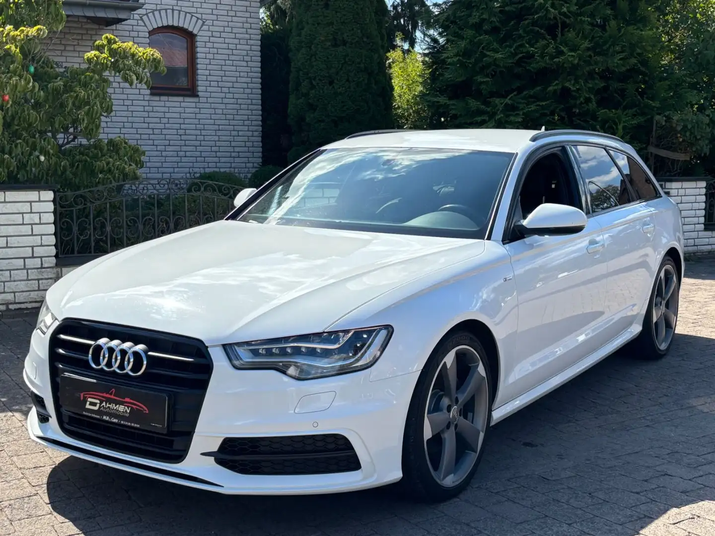 Audi A6 Avant 2.0 TDI ultra S-LINE Plus*LED*SHZ*KLIMA Blanc - 1