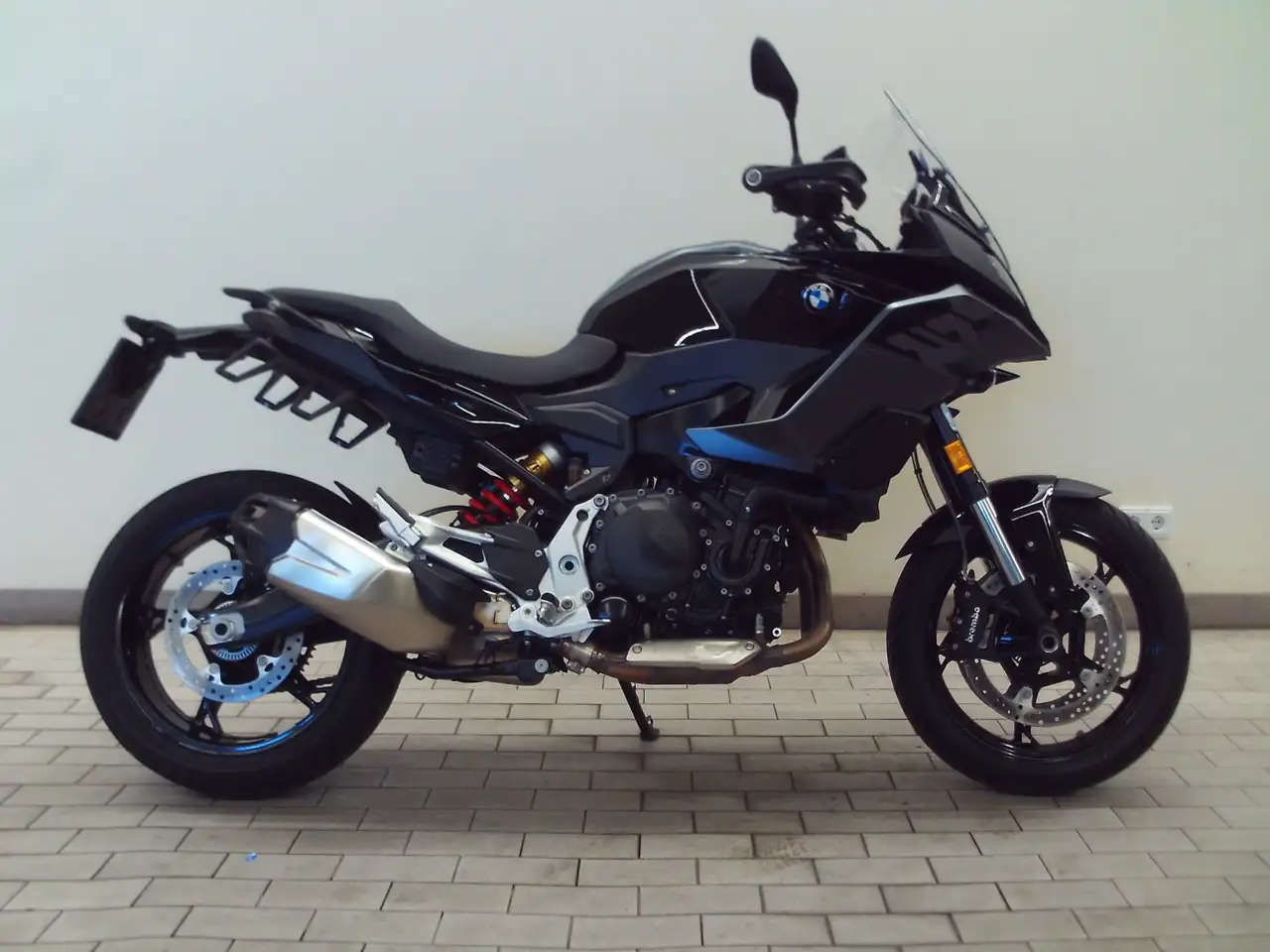 BMW F 900 XR
