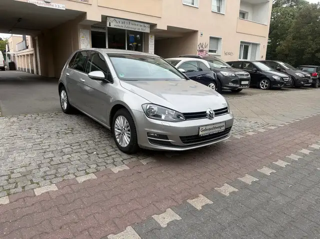 Volkswagen Golf view 10