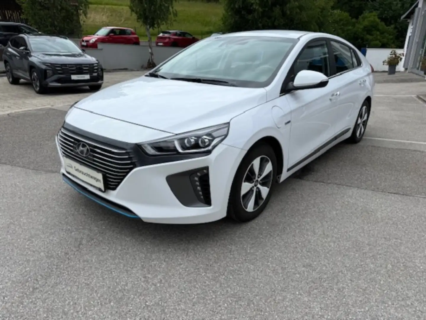 Hyundai IONIQ Hybrid Style 1,6 GDi PHEV 631k-P1/5/6/7 Blanc - 1