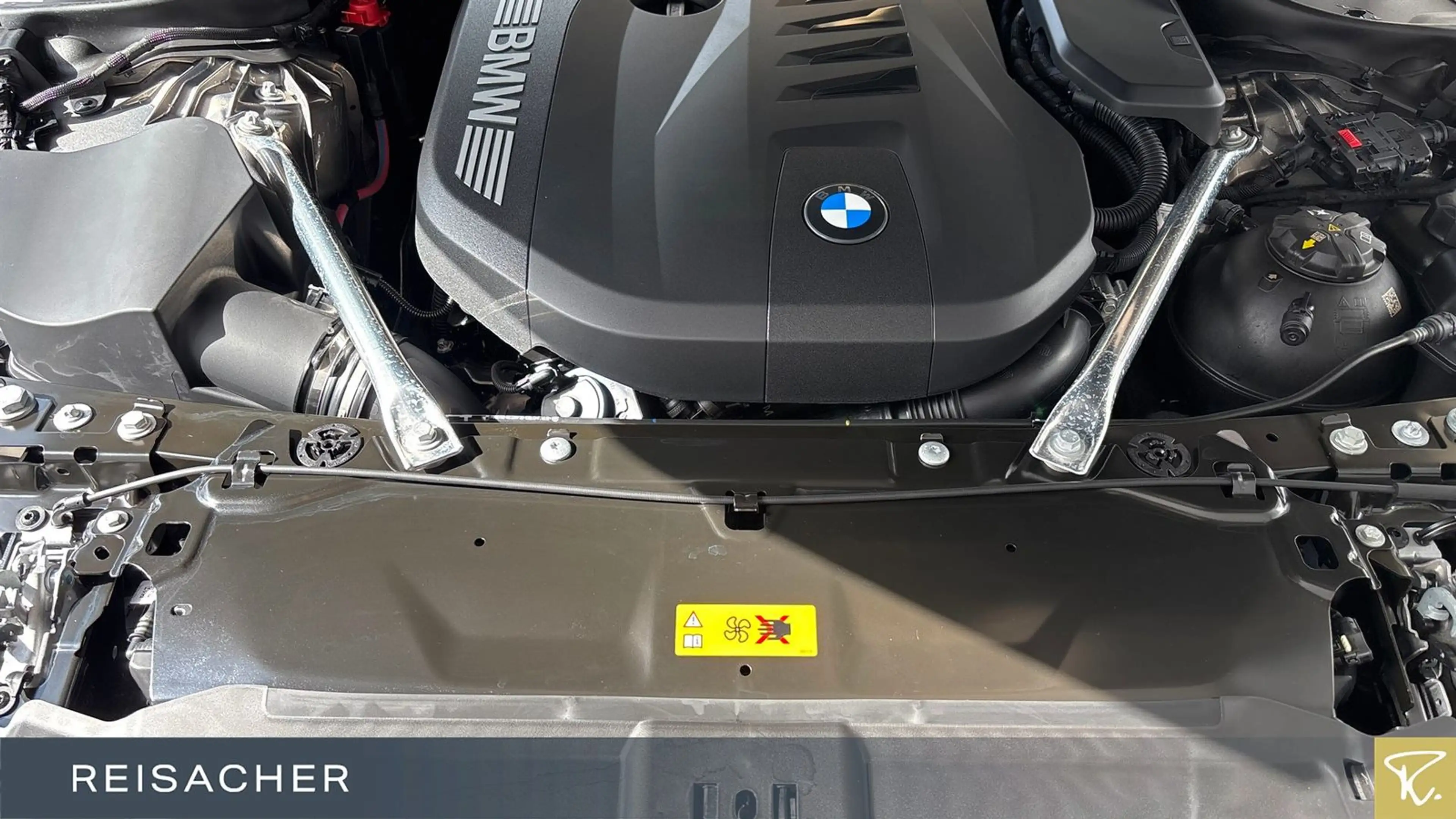 BMW 550 e A xDrive Tou M-Sport,M-Sport PRO,Pano,AHK,D — photo 7