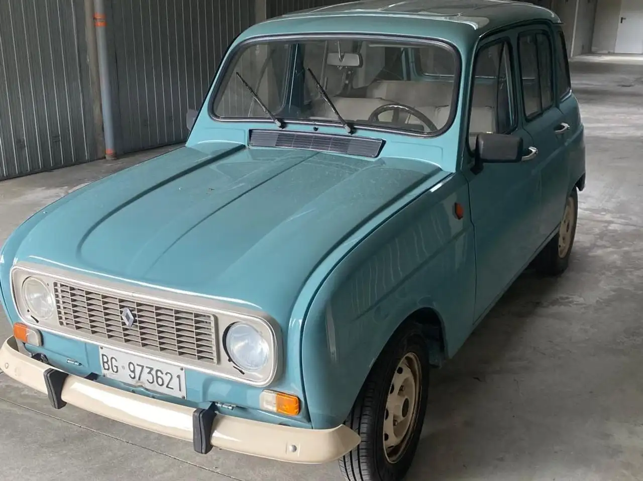 Renault R 4 R4 5p 956, foto 1