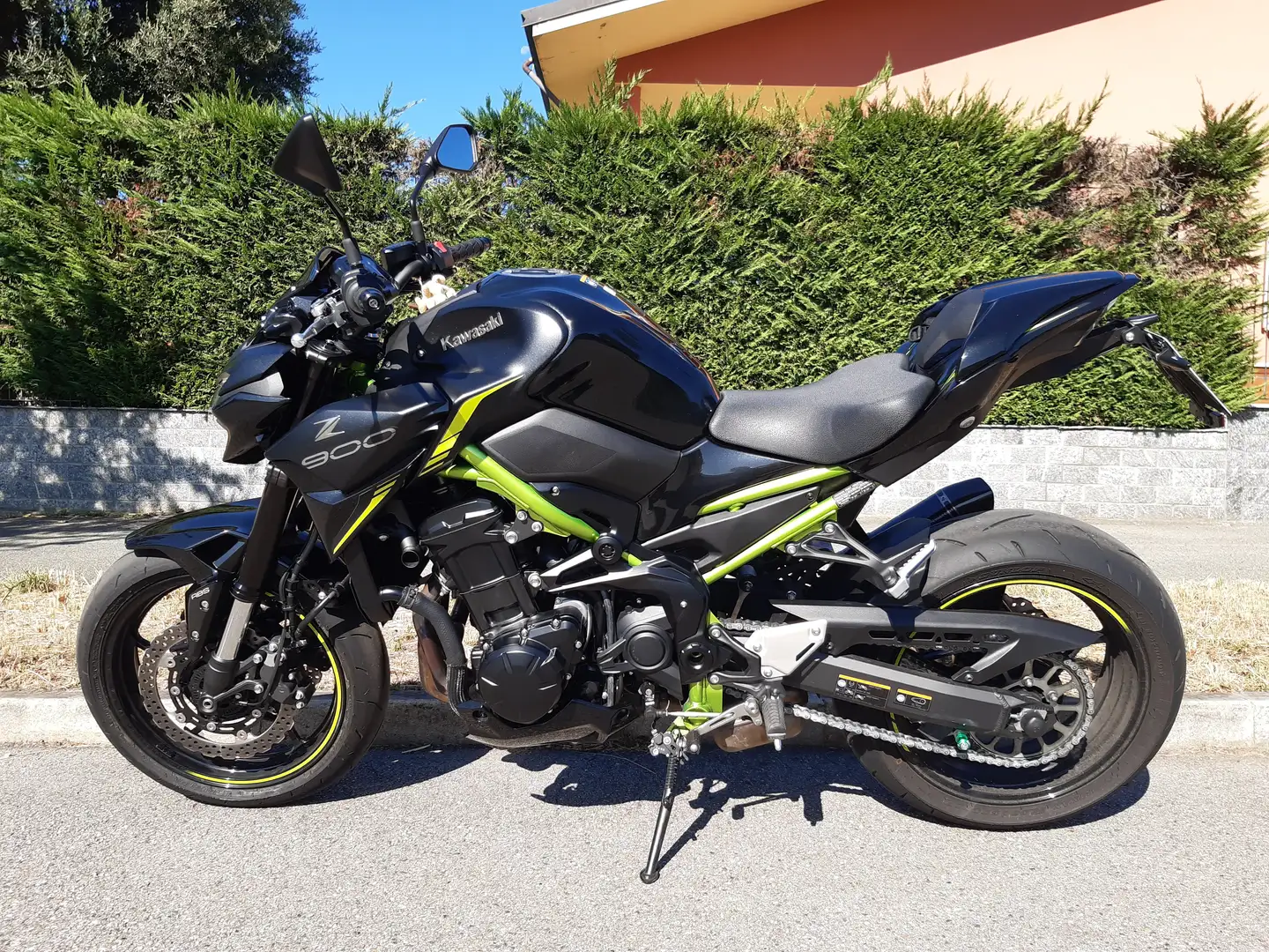 Kawasaki Z 900 Performance Carbon 2022 Negru - 2