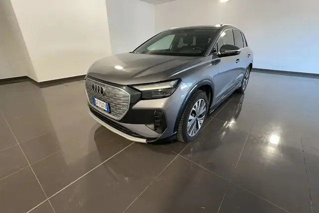 Audi Q4 e-tron Q4 e-tron 40 Business Advanced