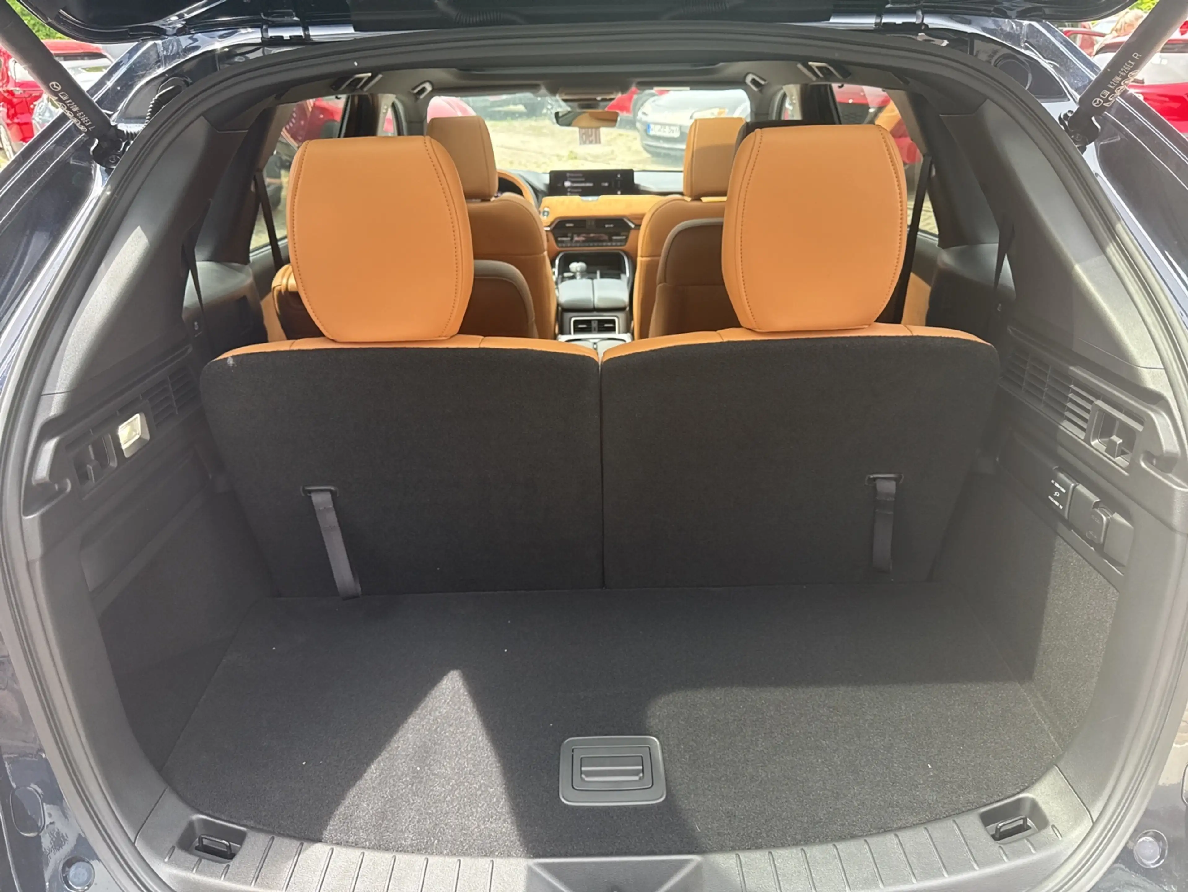 Mazda CX-80 e-SKYACTIV-D 254 AWD 8AT HOMURA PLUS CAPTAIN SEATS — photo 12