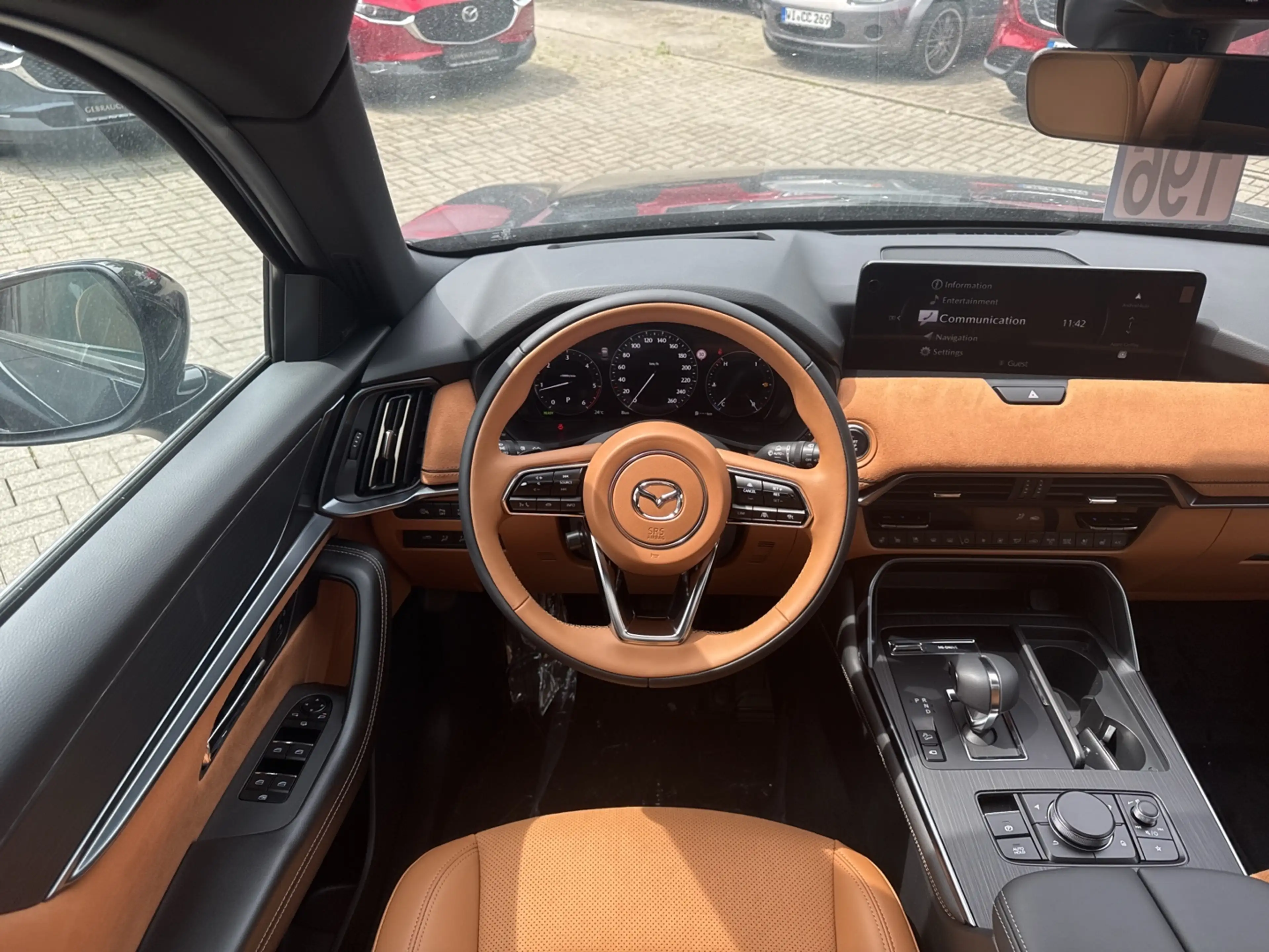 Mazda CX-80 e-SKYACTIV-D 254 AWD 8AT HOMURA PLUS CAPTAIN SEATS — photo 5