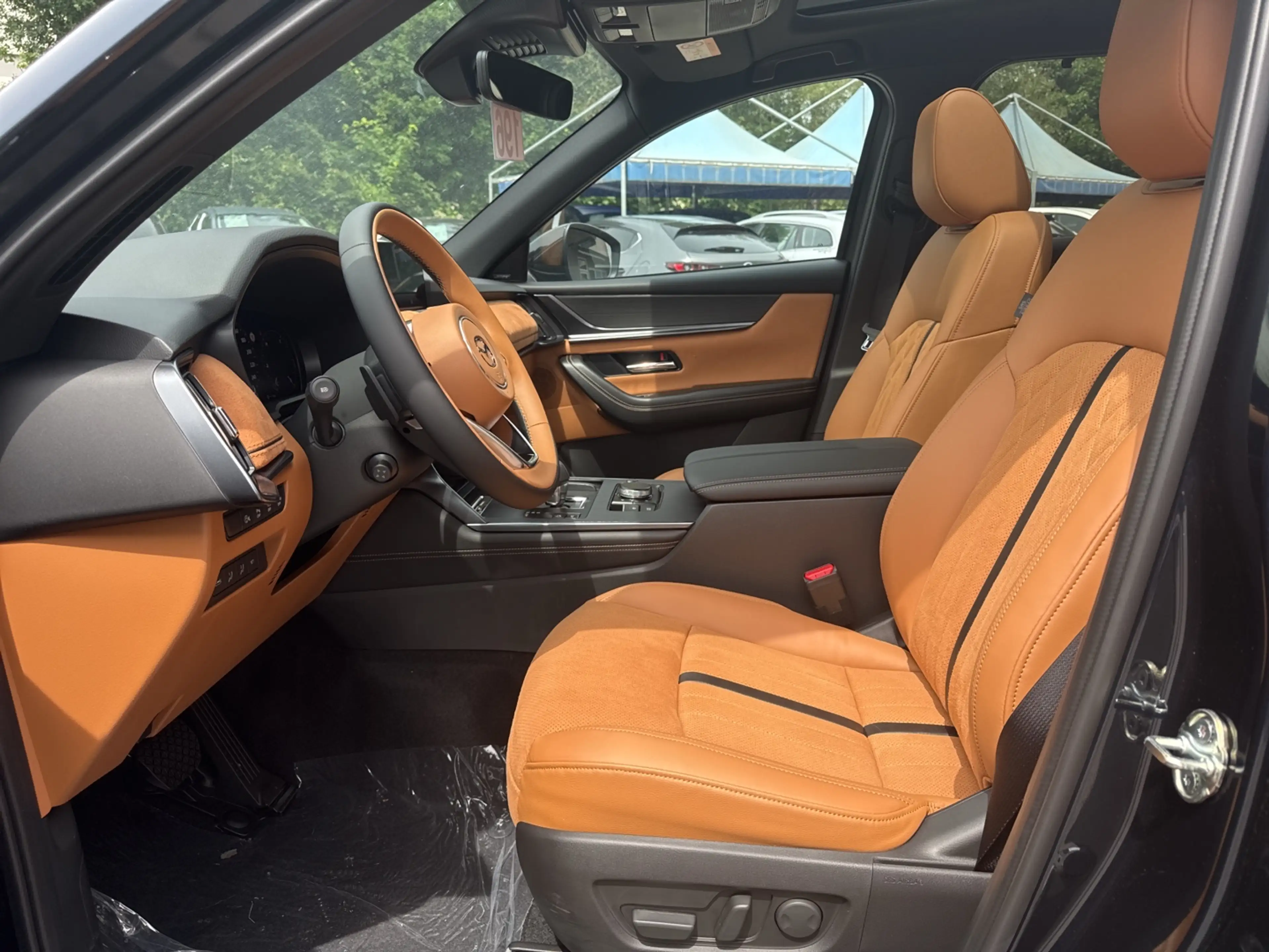 Mazda CX-80 e-SKYACTIV-D 254 AWD 8AT HOMURA PLUS CAPTAIN SEATS — photo 8