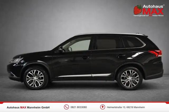 Mitsubishi Outlander view 2