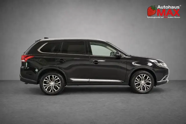 Mitsubishi Outlander view 7