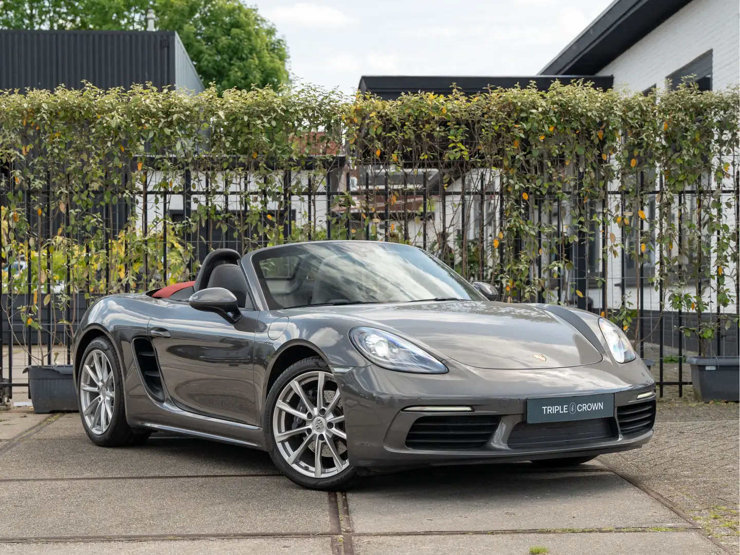 Porsche 718 Boxster 2.0 | Sportstoelen | Stuur-Verwarmbaar | S Grey - 1