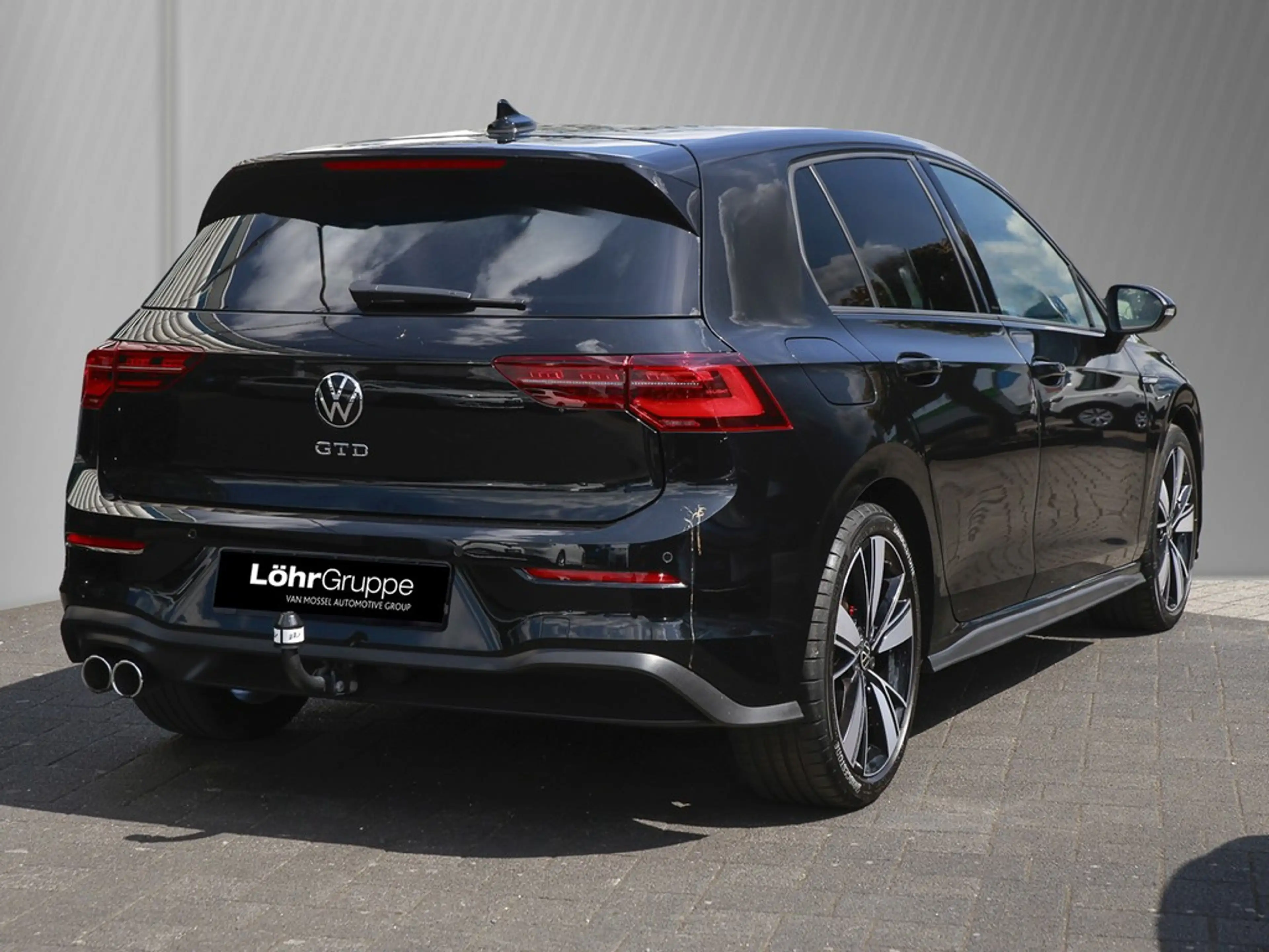 Volkswagen Golf GTD 2.0 TDI DSG Navi/Pano/Matrix — photo 4