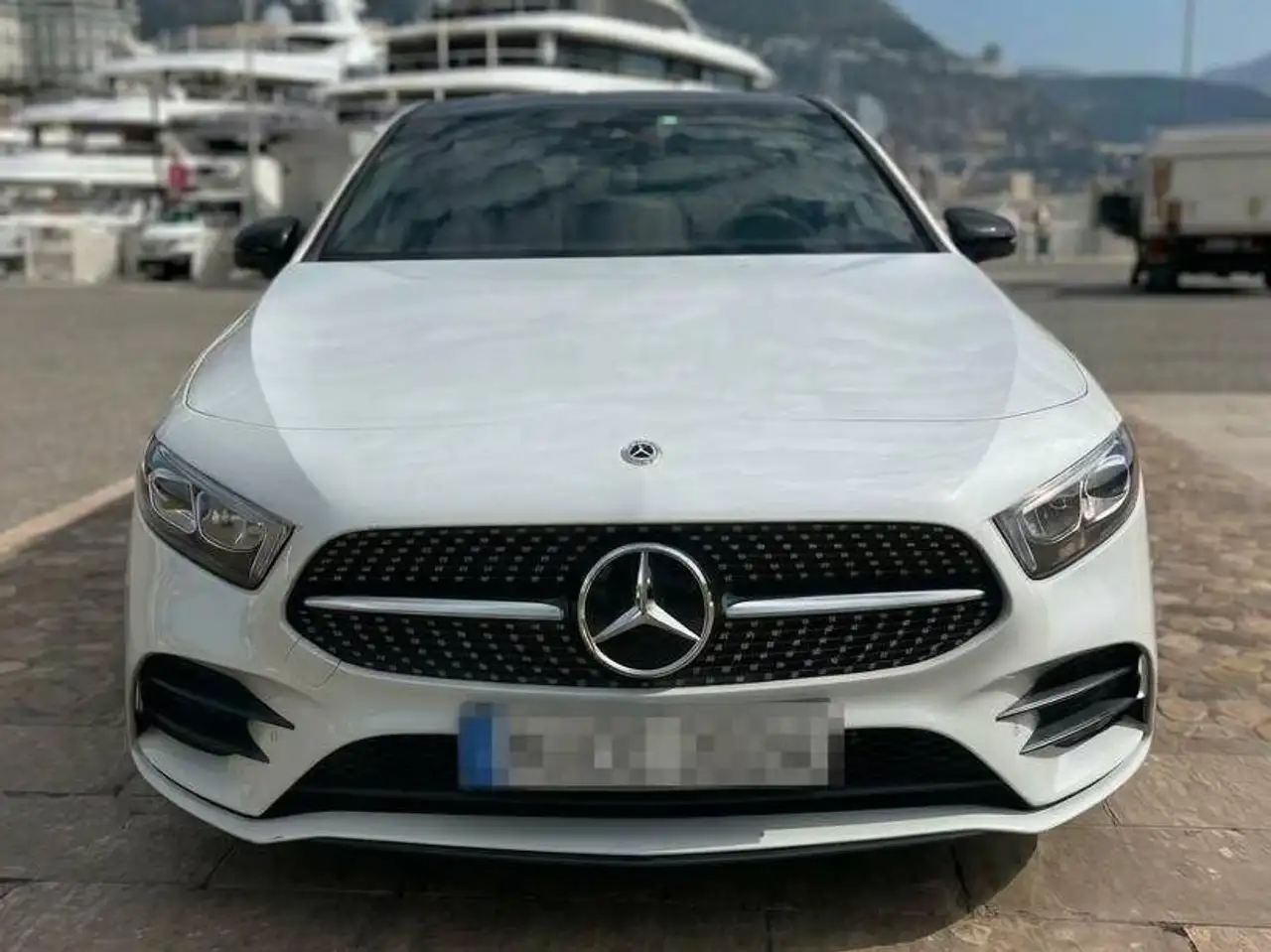 Mercedes-Benz A 180