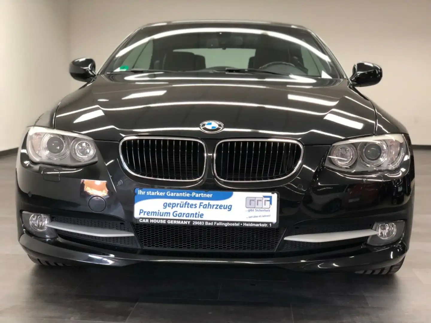 BMW 320 i Cabrio* NAVI PROFESSIONAL * XENON* LEDER Schwarz - 2