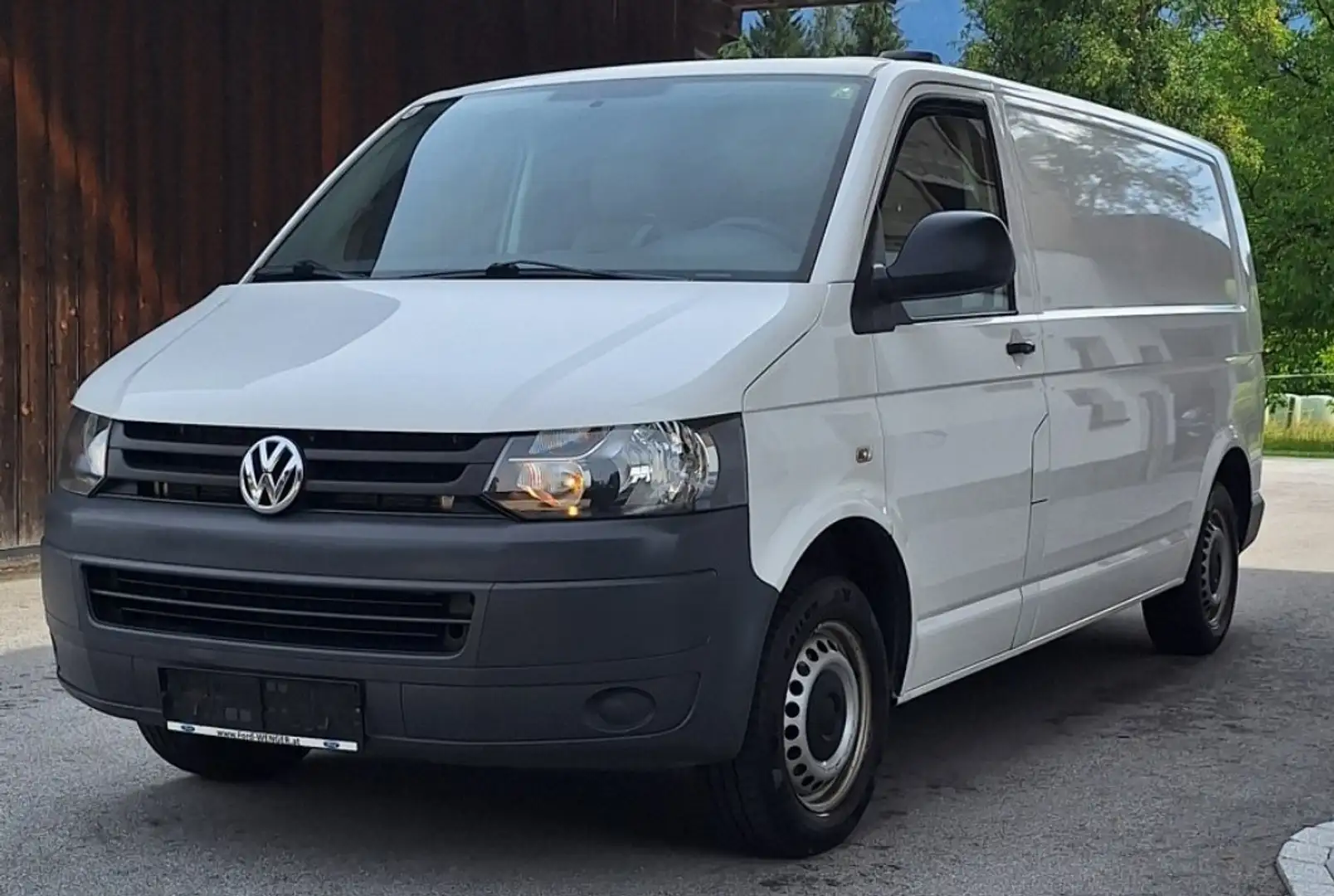 Volkswagen T5 Transporter Kastenwagen LR 2,0 TDI 4motion Weiß - 2