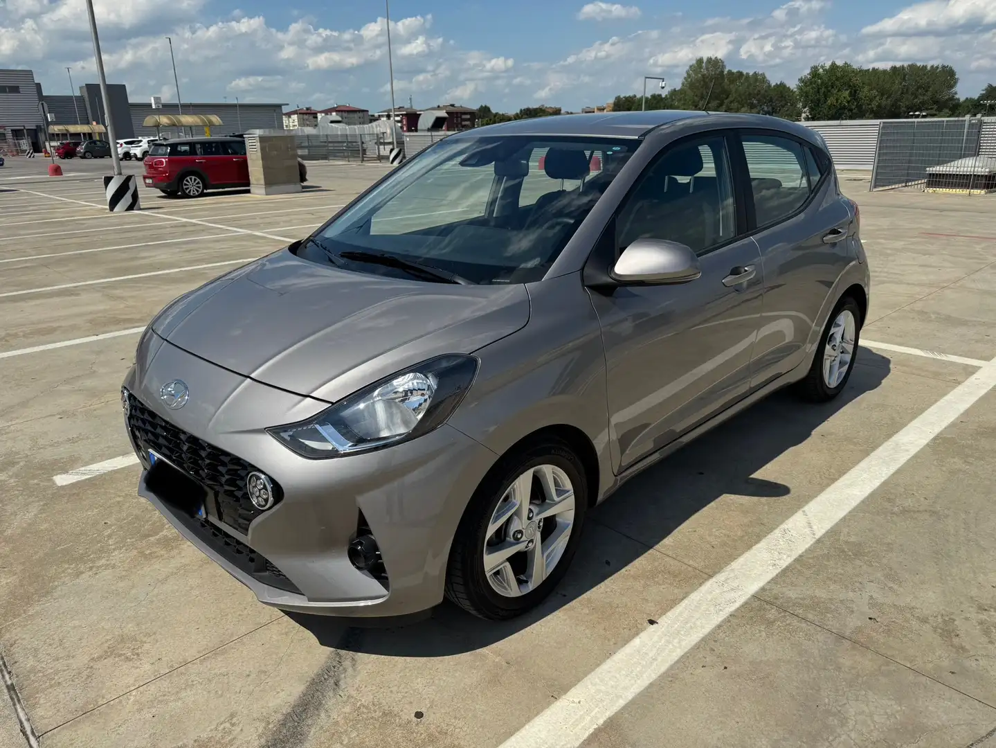 Hyundai i10 1.0 mpi Tech Connect Pack - 1