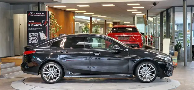 BMW 2 Series view 5