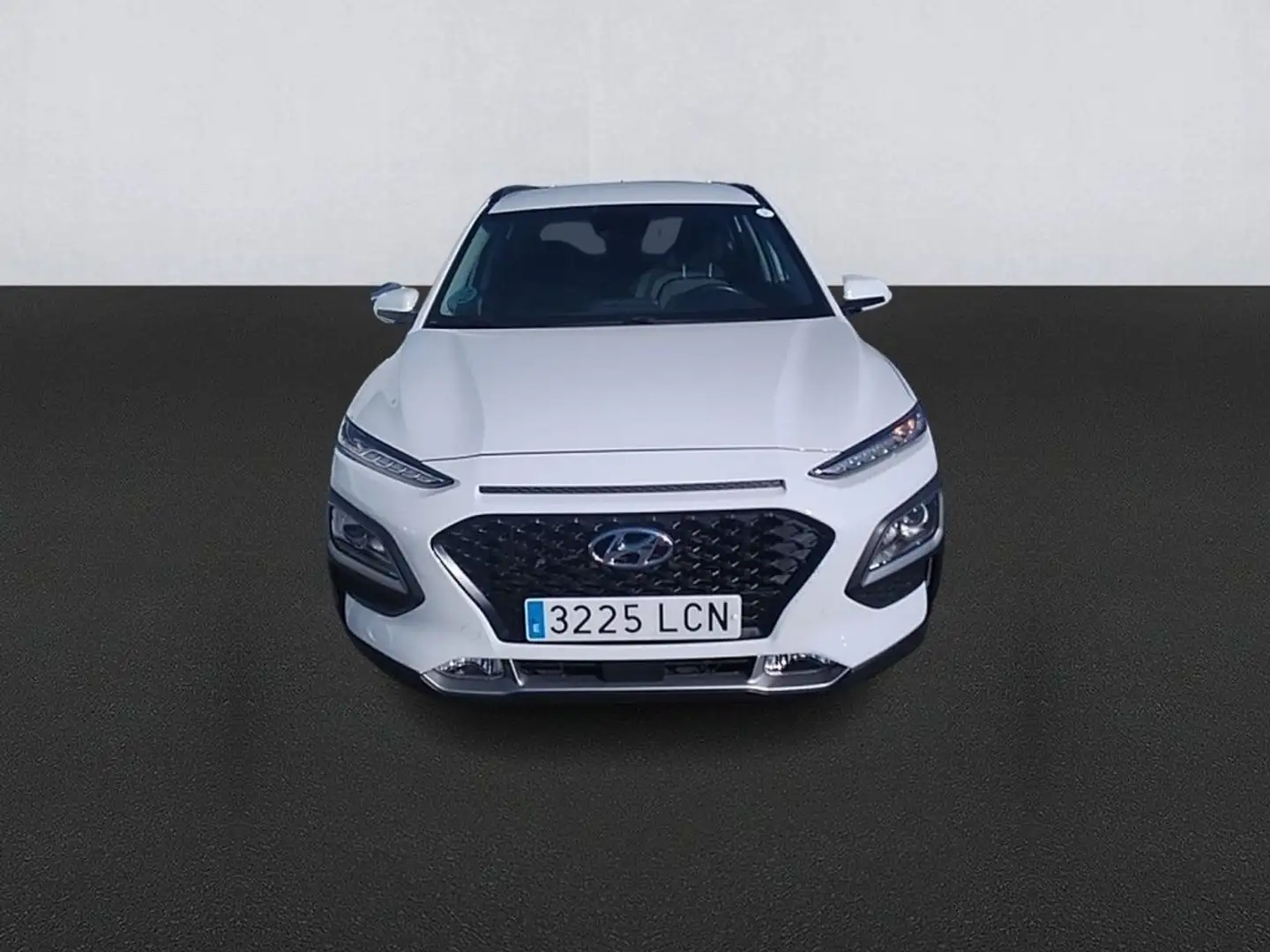 Hyundai KONA TGDI 1.0 120CV 4X2 KLASS Blanco - 2