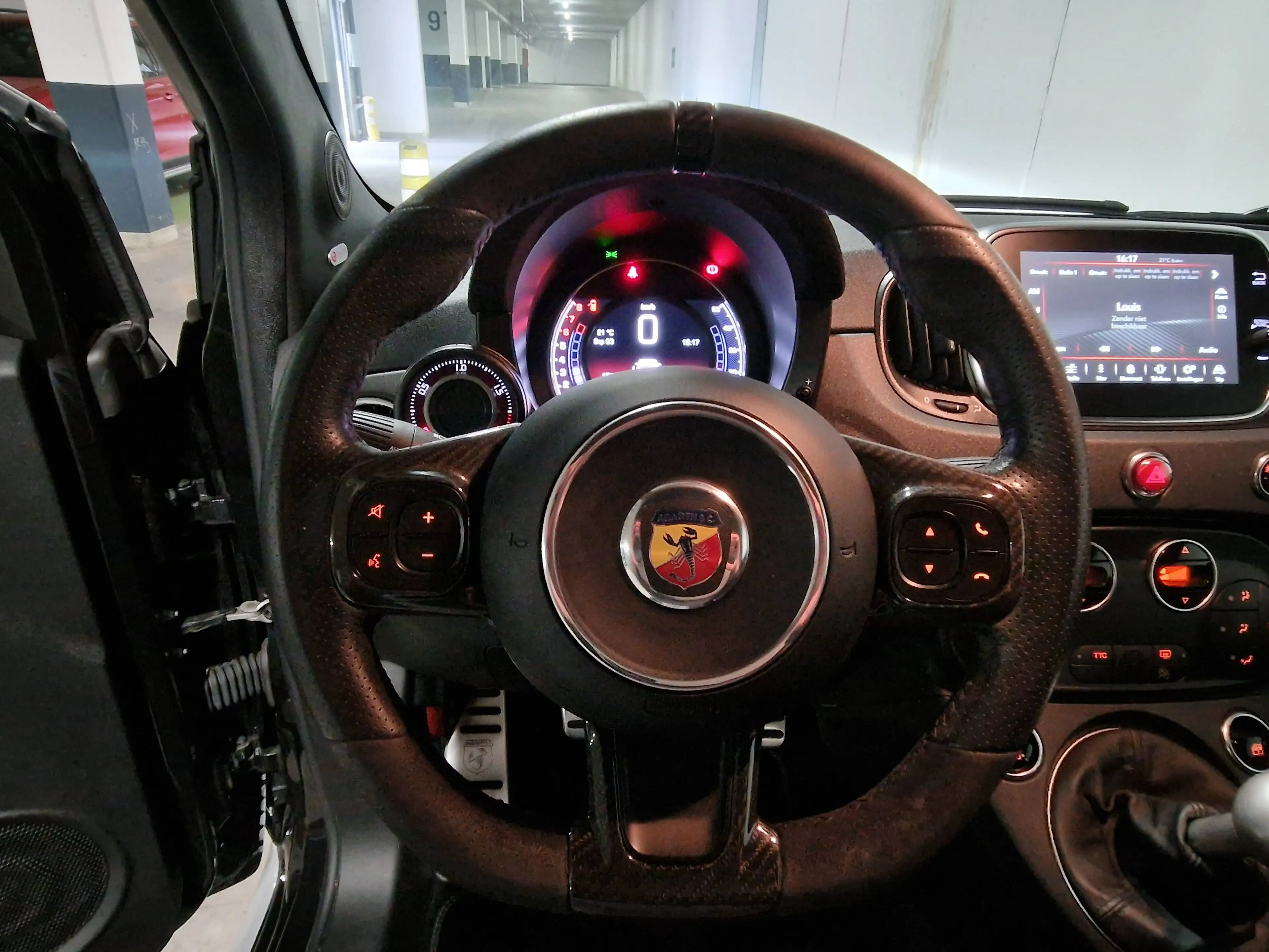 Abarth 695 695 1.4 T-Jet 70th Anniversario - Garantie 12M — photo 10