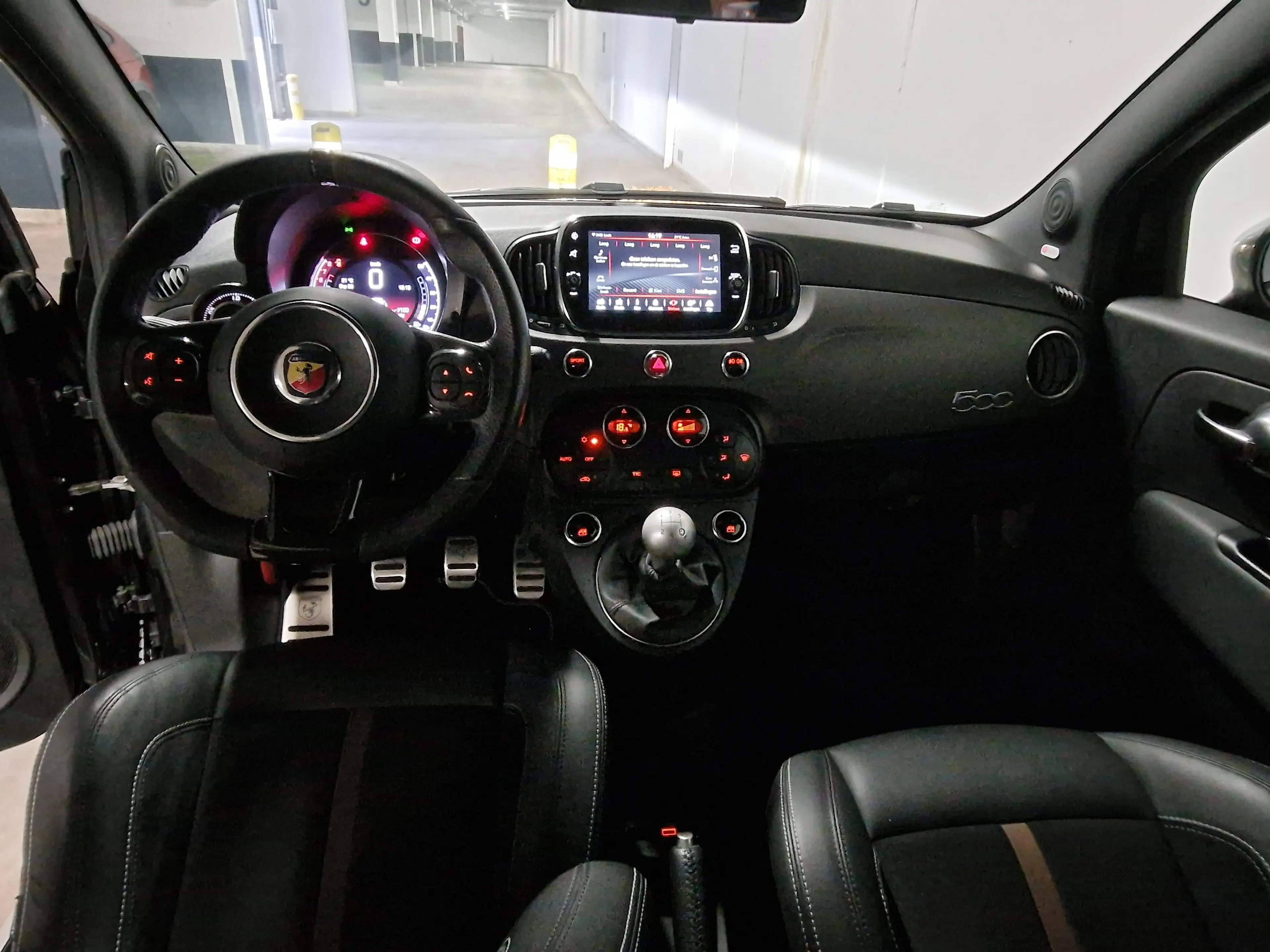 Abarth 695 695 1.4 T-Jet 70th Anniversario - Garantie 12M — photo 9