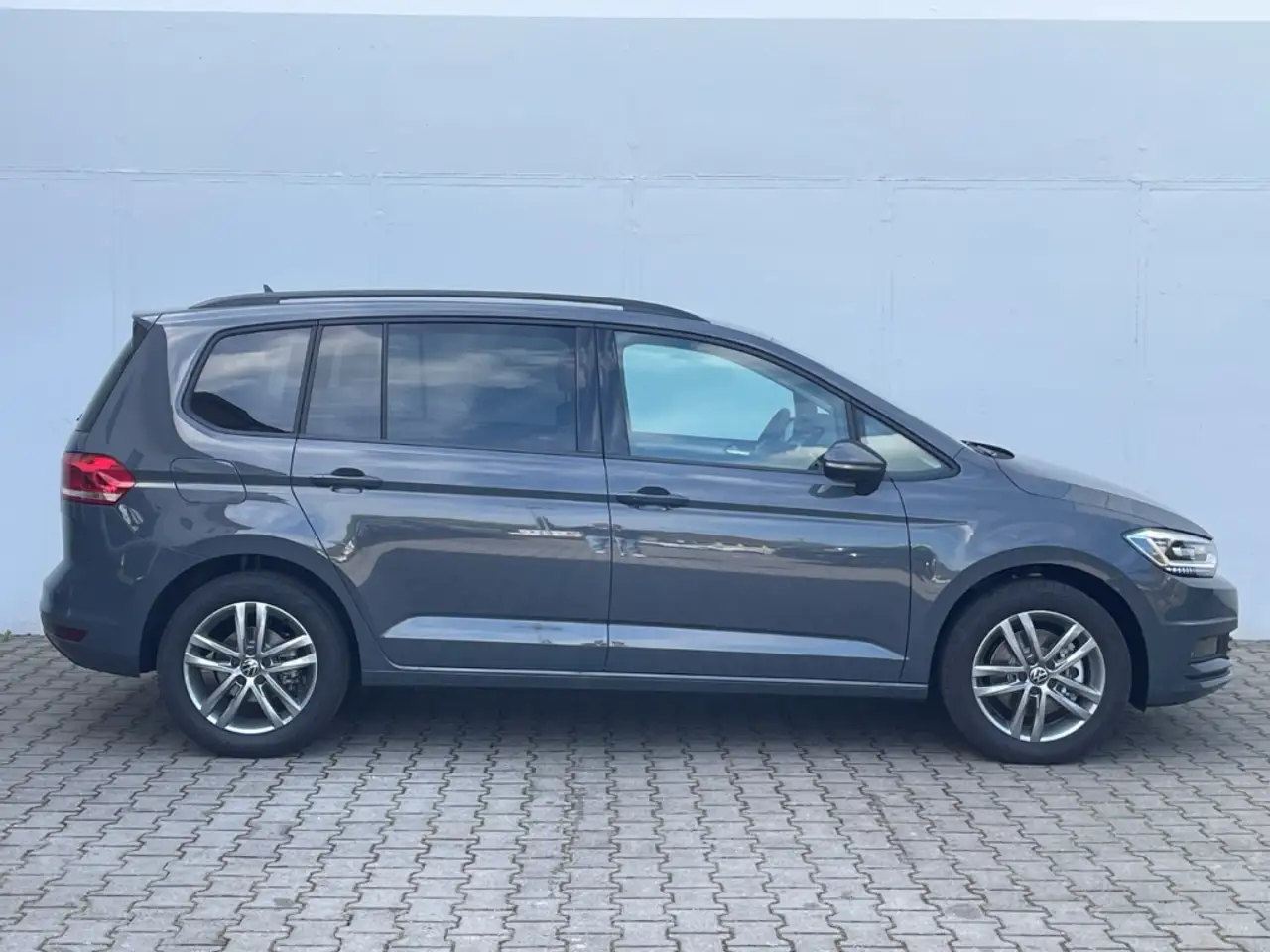 Volkswagen Touran 1.5TSI DSG Comfortline AHK/Kamera/LED/ACC/Keyless/, миниатюра 5