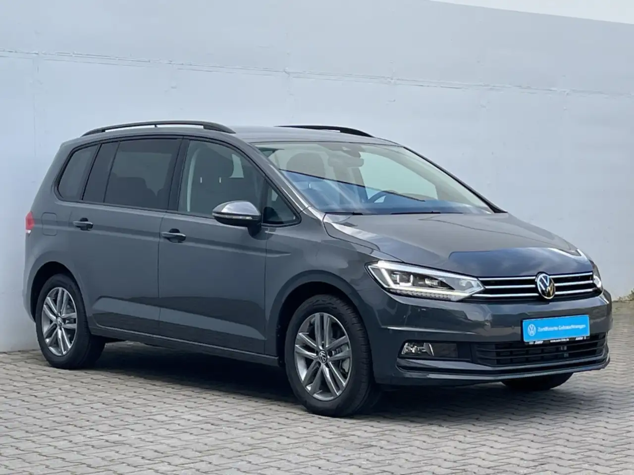 Volkswagen Touran 1.5TSI DSG Comfortline AHK/Kamera/LED/ACC/Keyless/, миниатюра 2