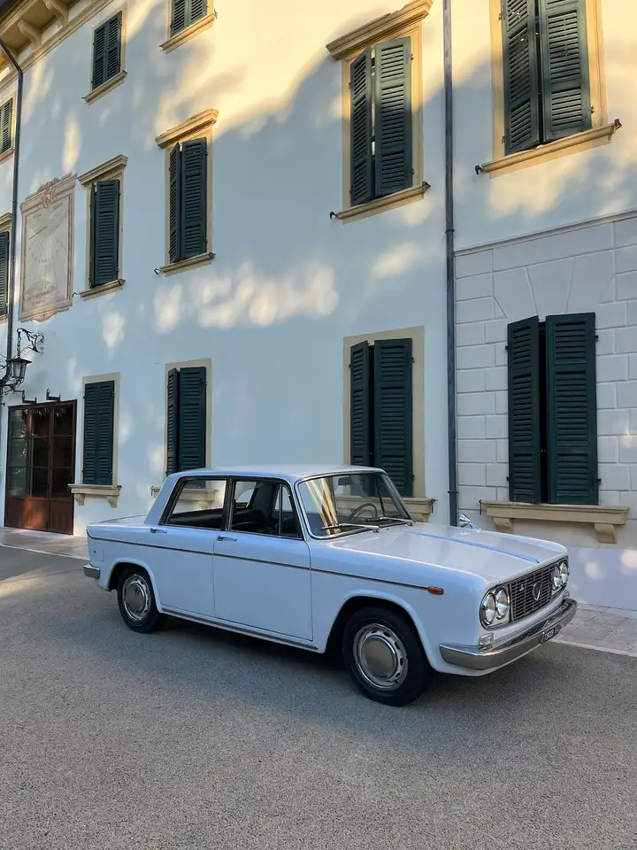 Lancia Fulvia GT, foto 2