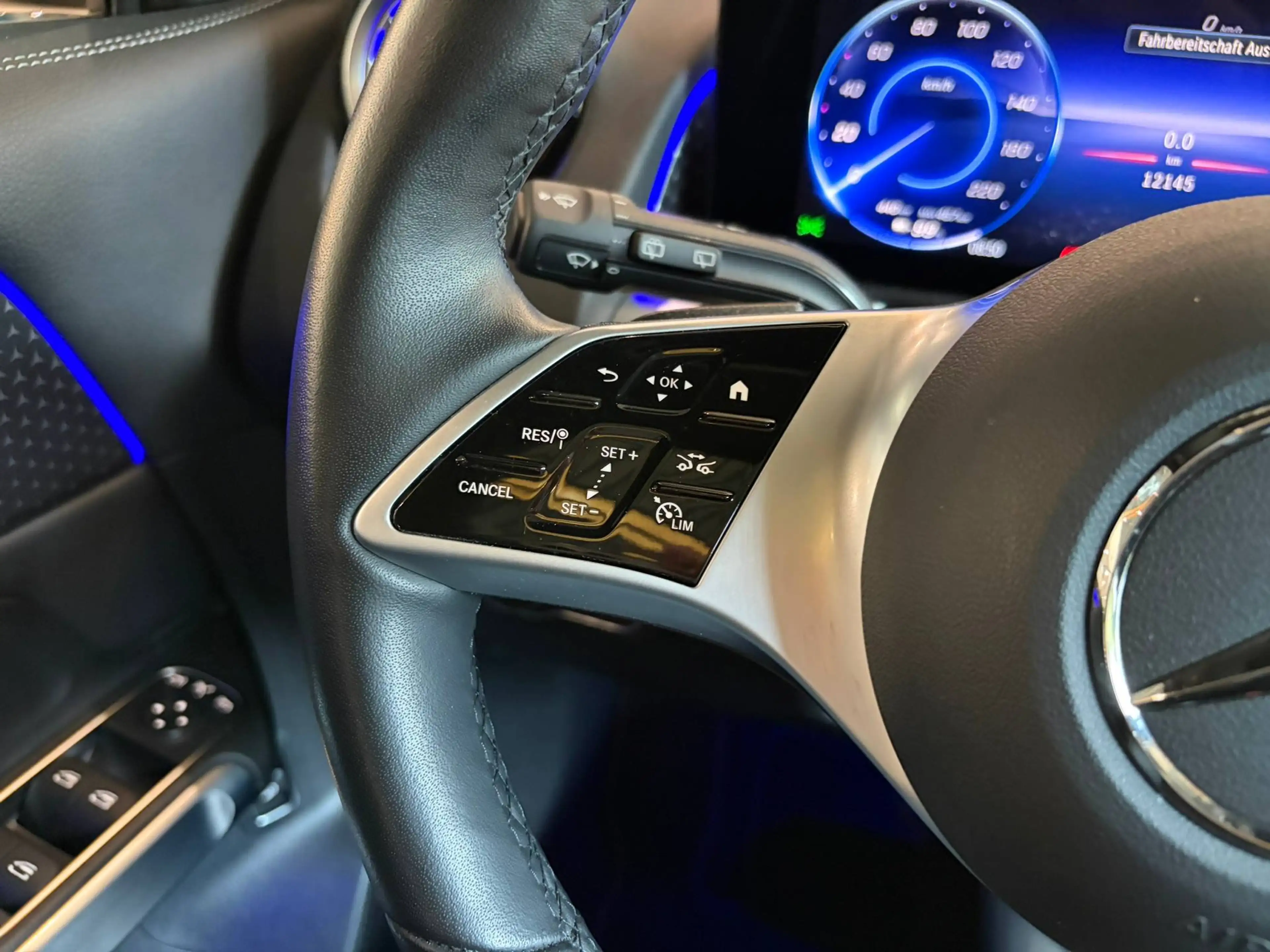 Mercedes-Benz EQB 300 EQB 350 4M /PANO/FAP/DISTRO/AHK/360°/MEMORY/ — photo 14