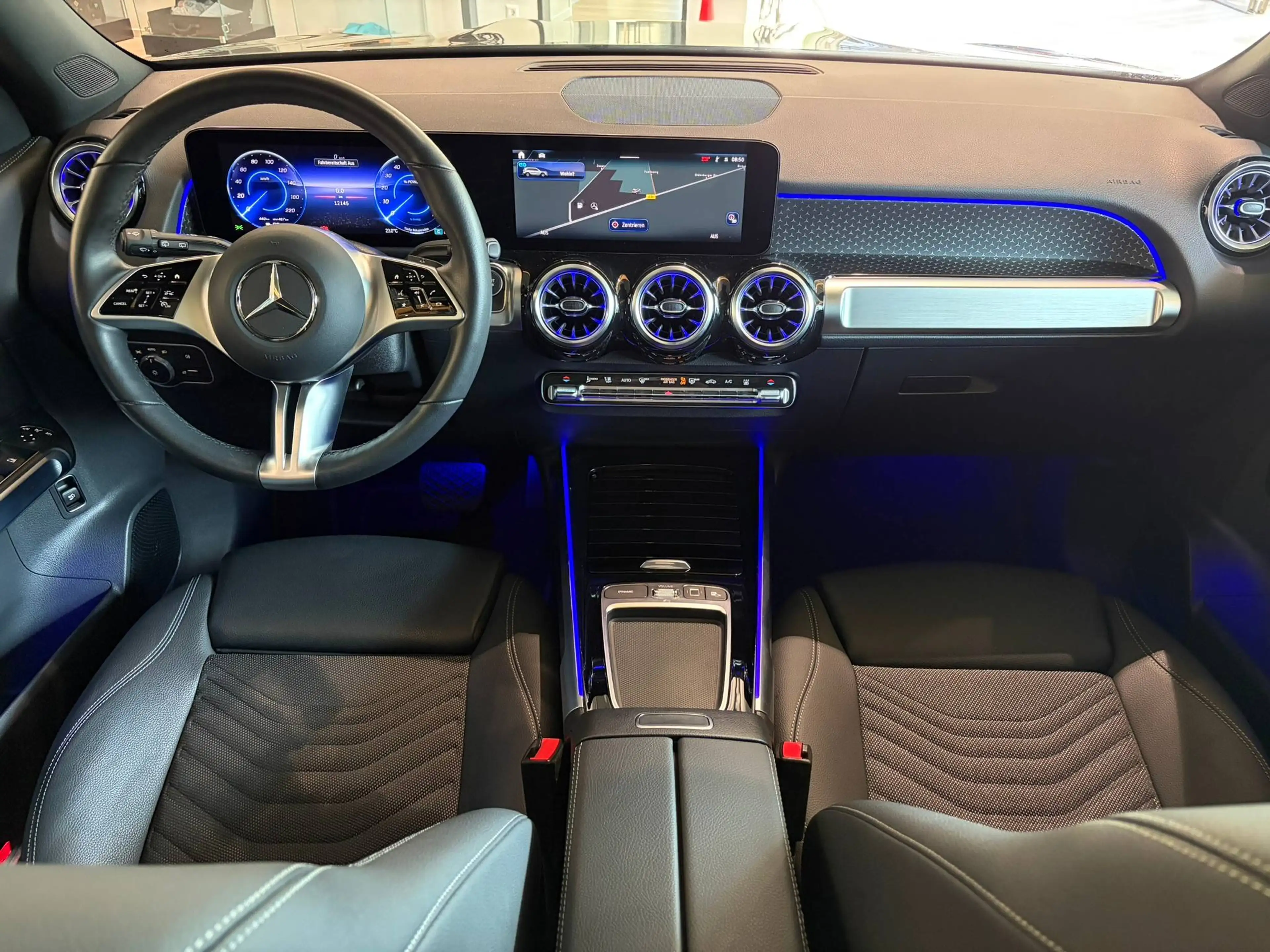 Mercedes-Benz EQB 300 EQB 350 4M /PANO/FAP/DISTRO/AHK/360°/MEMORY/ — photo 12