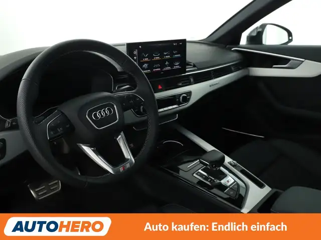Audi S4 view 11