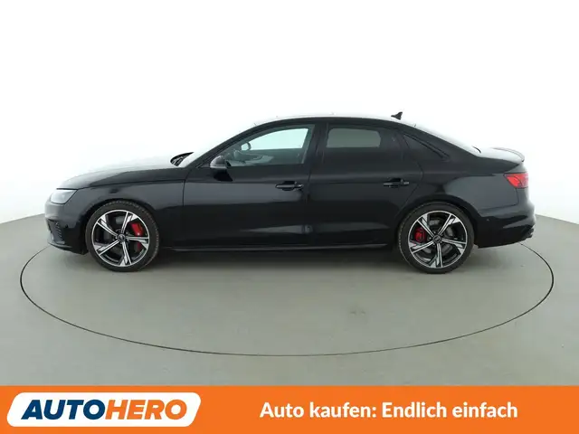 Audi S4 view 3