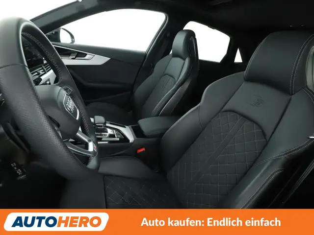 Audi S4 view 10