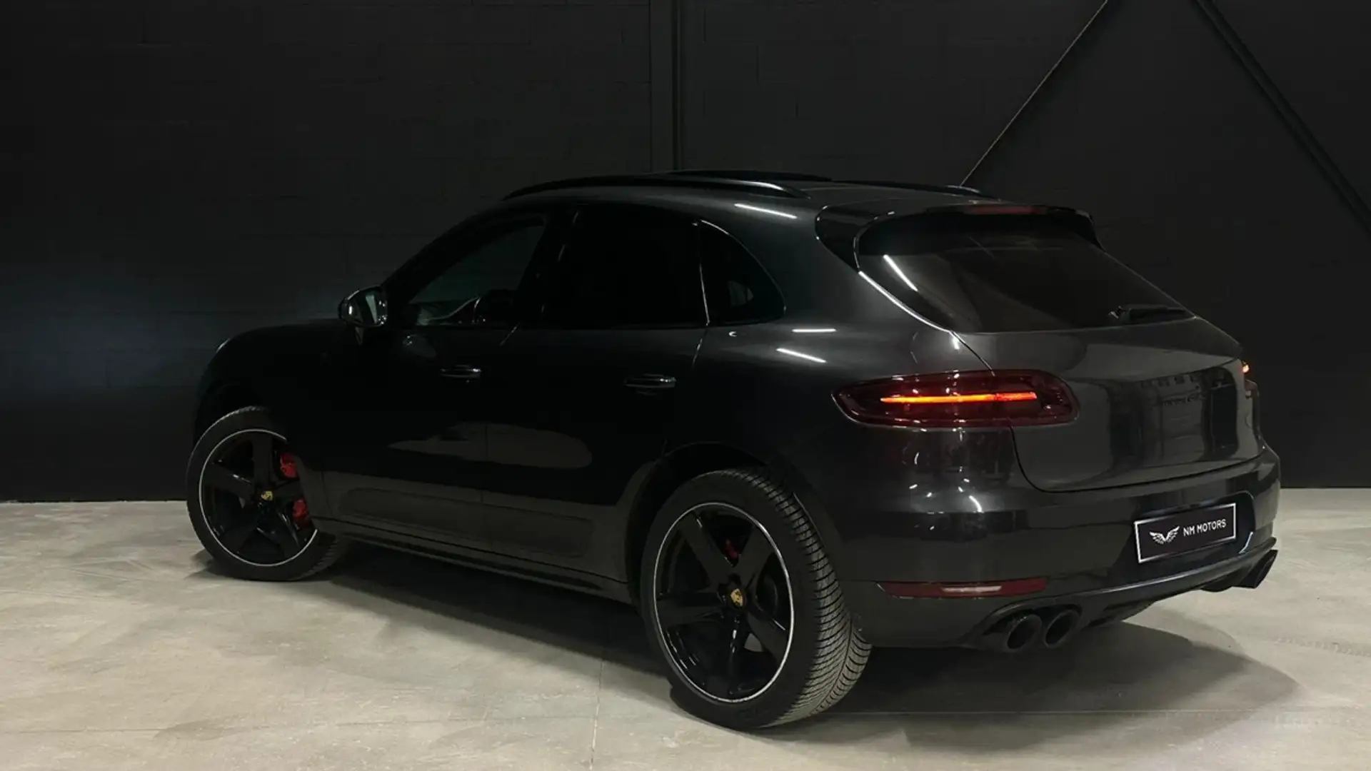 Porsche Macan GTS 360 CH Gris - 2
