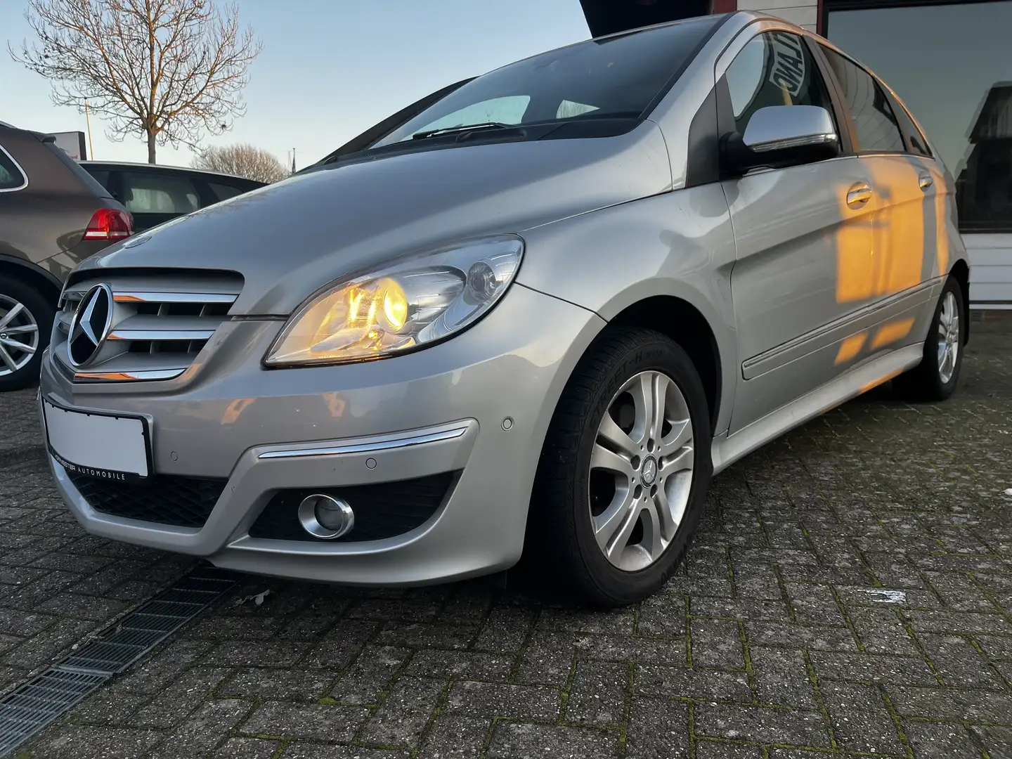 Mercedes-Benz B 200 B 200 (245.233) Gris - 2