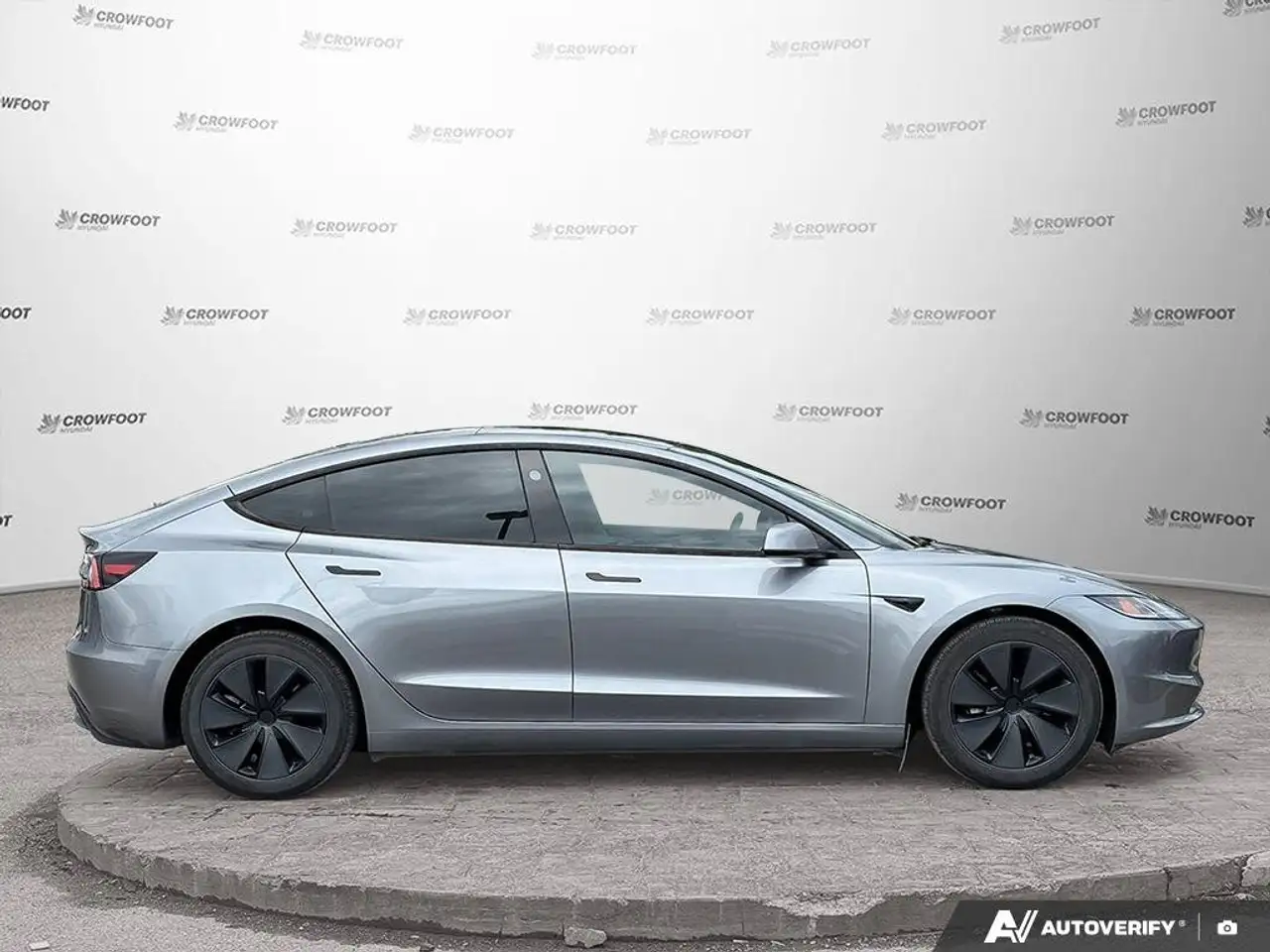 Tesla Model 3 photo Tesla Model 3
