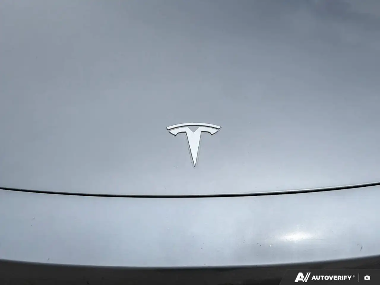 Tesla Model 3 photo Tesla Model 3