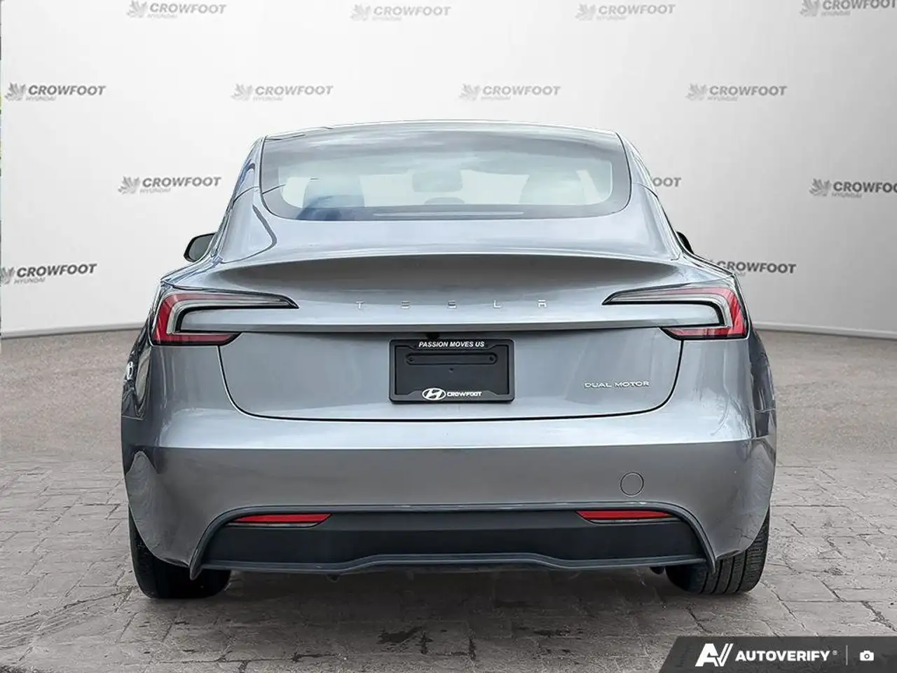 Tesla Model 3 photo Tesla Model 3